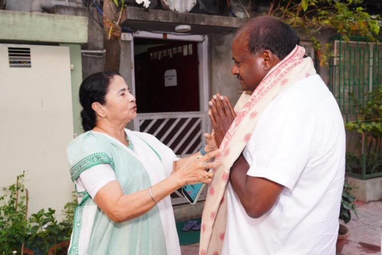 ಜೆಡಿಎಸ್‌ ಪ್ರಚಾರಕ್ಕೆ ರಾಜ್ಯಕ್ಕೆ ಬರಲಿದ್ದಾರೆ ದೀದಿ.!