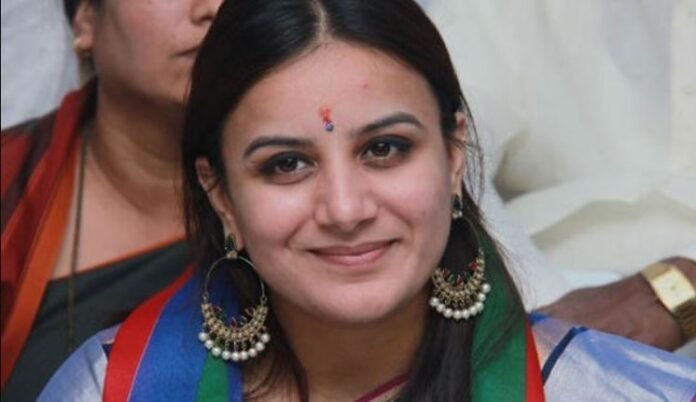 actress pooja gandhi