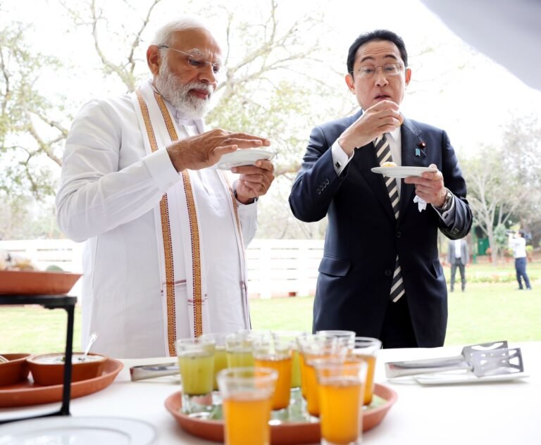 pm narendra modi- japan pm fumio kishida