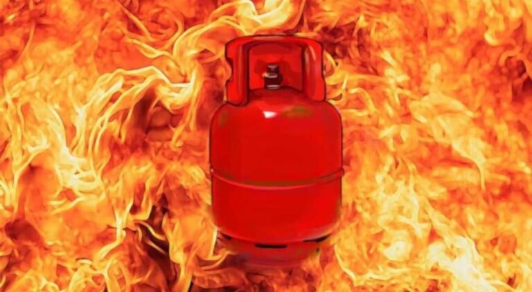 Cylinder blast