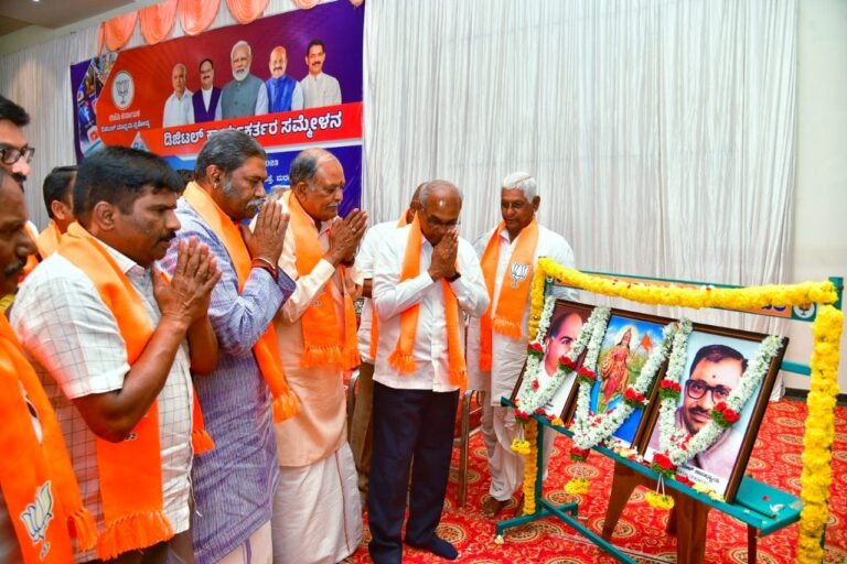 ಕಾಂಗ್ರೆಸ್‌ಗೆ ಗಂಡಸ್ತನ, ಗುಂಡಿಗೆ ಎರಡೂ ಇಲ್ಲ : ಆನಂದ್ ಸಿಂಗ್