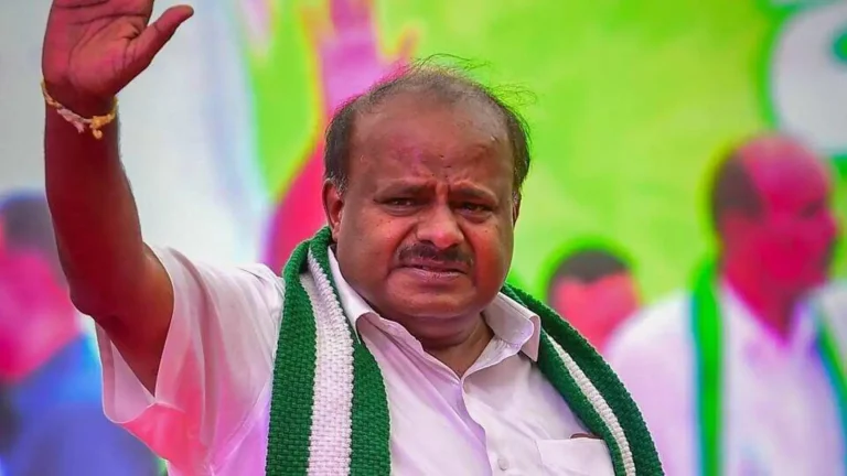 ಹುಬ್ಬಳ್ಳಿಯಲ್ಲಿ ಕುಮಾರಸ್ವಾಮಿ ಟೆಂಪಲ್ ರನ್