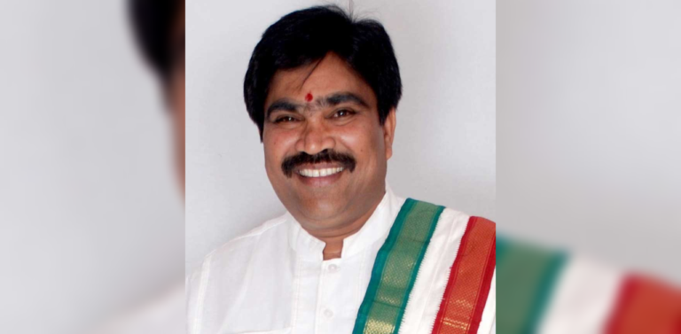 ಬಿಜೆಪಿ ಮತ್ತೊಂದು ವಿಕೆಟ್‌ ಪತನ: ಎಮ್‌ಎಲ್‌ಸಿ ಆರ್‌ ಶಂಕರ್‌ ರಾಜಿನಾಮೆ