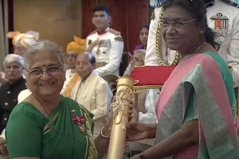 ಸುಧಾ ಮೂರ್ತಿ, ಸಾಹಿತಿ ಎಸ್ ಎಲ್ ಭೈರಪ್ಪ ಅವರಿಗೆ ಪದ್ಮಭೂಷಣ ಪ್ರಶಸ್ತಿ