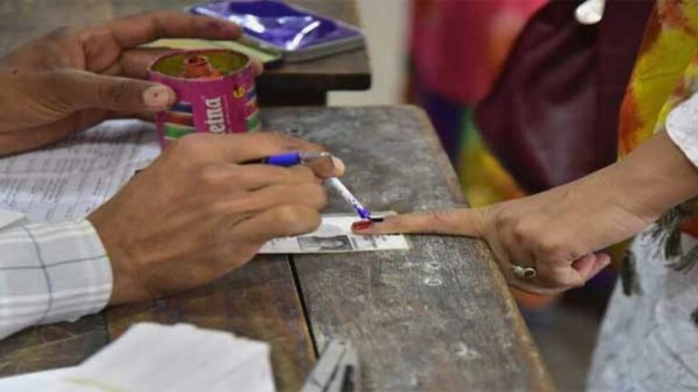 ಮತದಾನ ಅವಕಾಶಕ್ಕಾಗಿ ಅನಿವಾಸಿ ಕನ್ನಡಿಗರಿಂದ ಮನವಿ