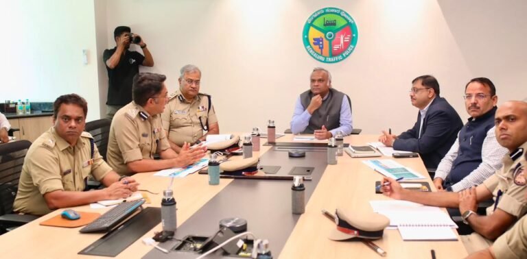 ಬೆಂಗಳೂರು ಸಂಚಾರ ವ್ಯವಸ್ಥೆಯನ್ನು ವಿಶ್ವಮಟ್ಟಕ್ಕೆ ಕೊಂಡೊಯ್ಯಲು ತಂತ್ರಜ್ಞಾನ ಆಧಾರಿತ ಕ್ರಮಗಳಿಗೆ ಆದ್ಯತೆ: ಗೃಹ ಸಚಿವ ಪ್ರಿಯಾಂಕ್‌ ಖರ್ಗೆ