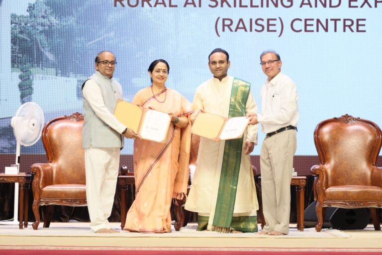 ತಂತ್ರಜ್ಞಾನ ಮತ್ತು ಮಾನವೀಯ ಮೌಲ್ಯಗಳು ಒಂದಾದಾಗ ಮಾತ್ರ ಸಮಗ್ರ ಅಭಿವೃದ್ಧಿ ಸಾಧ್ಯ – ಡಾ. ಶಾಲಿನಿ ರಜನೀಶ್